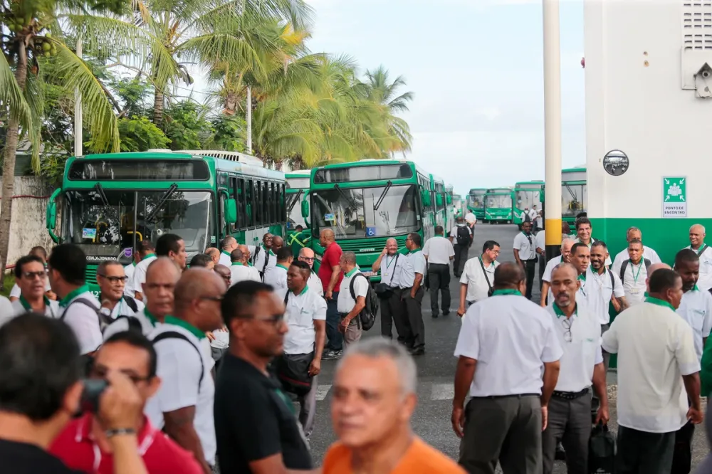 Rodoviários anunciam greve por tempo indeterminado em Salvador