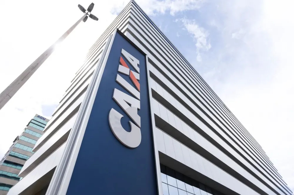 Funcionário da Caixa é suspeito de desviar R$ 11 milhões de clientes