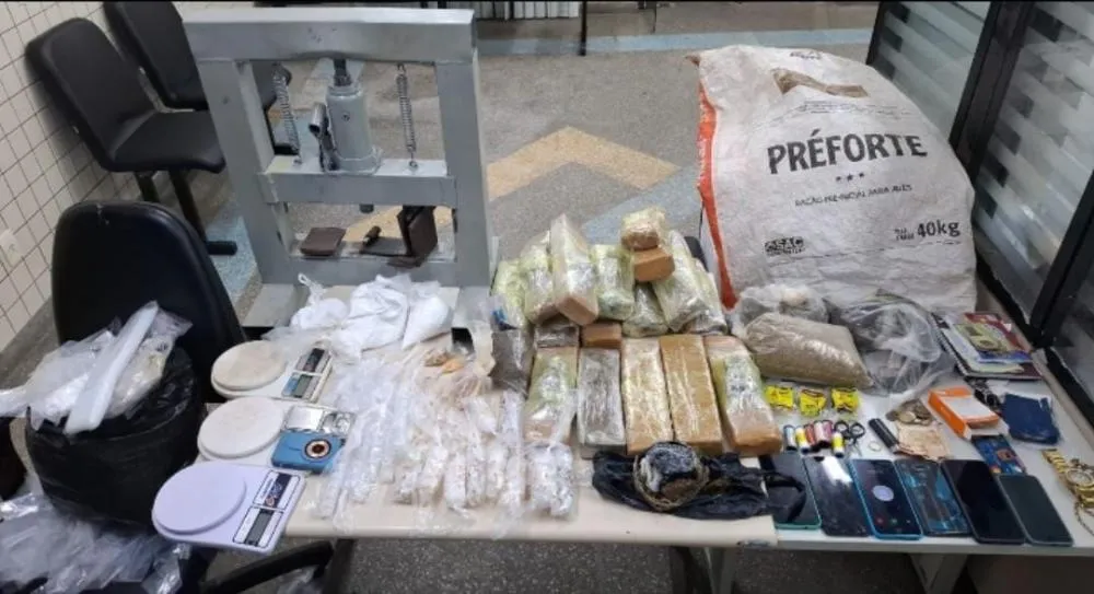 Laboratório de drogas é desarticulado pela PM em Jauá