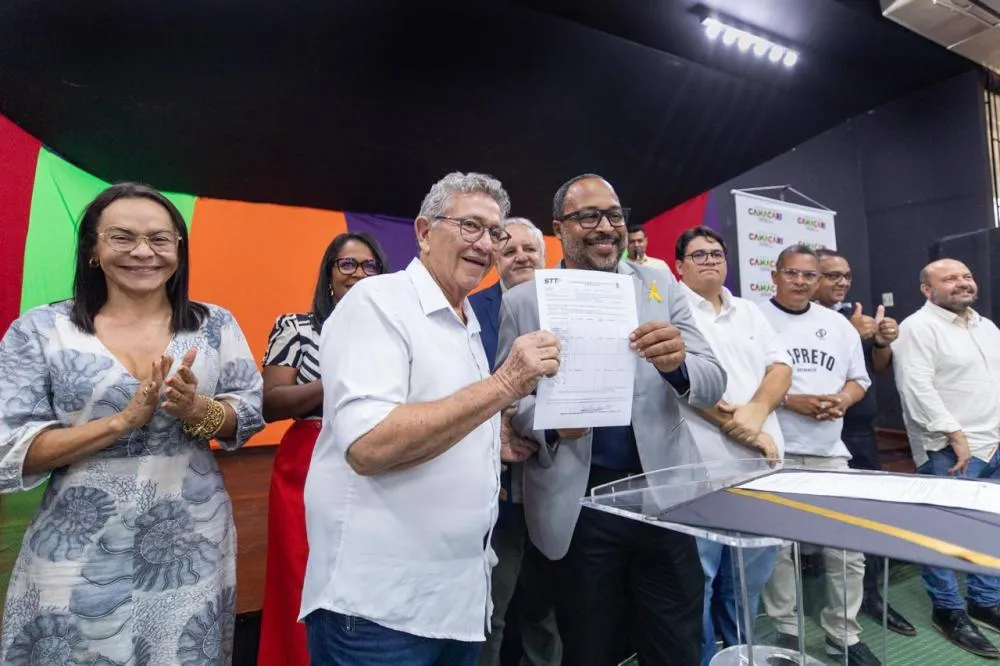 Prefeitura de Camaçari assina ordem de serviço para operação emergencial do transporte público
