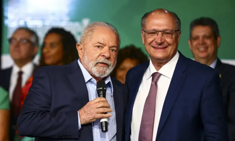 Apesar da boa relação, Lula não garante “dobradinha” com Alckmin em 2026