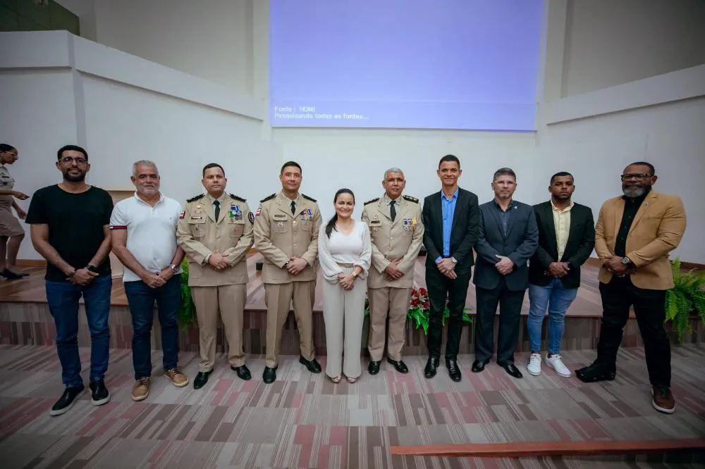 PM realiza troca de comando da 81ª CIPM de Itinga no auditório do IFBA
