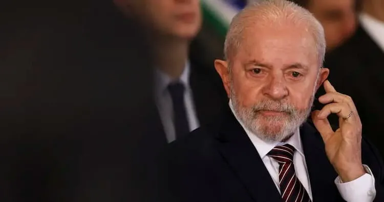 Desaprovação de Lula chega a 57% e atinge maior índice do governo