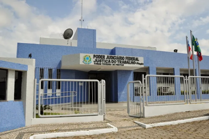 Justiça condena empresa a pagar R$ 300 mil em indenizações por acidente de trabalho com botijão de gás