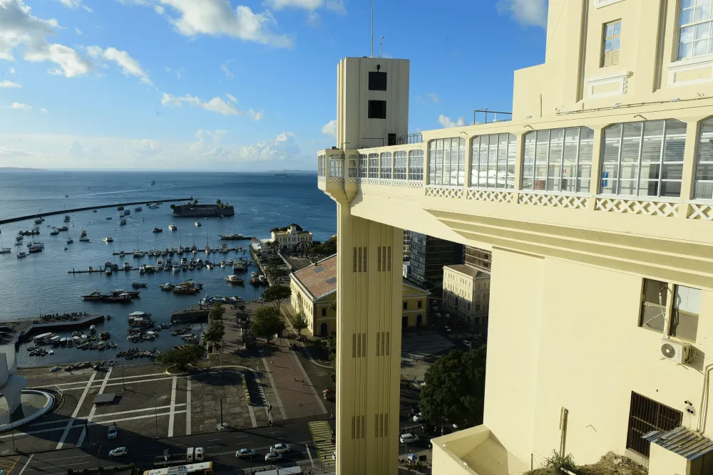 Salvador lidera como capital brasileira com maior percentual de pessoas sem religião