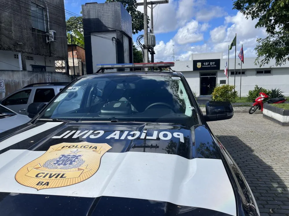 Homem é baleado no bairro do Ficam e segue internado