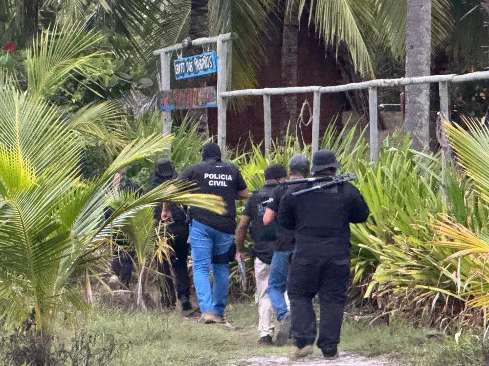 Suspeito de manter mulher refém é preso em Arembepe