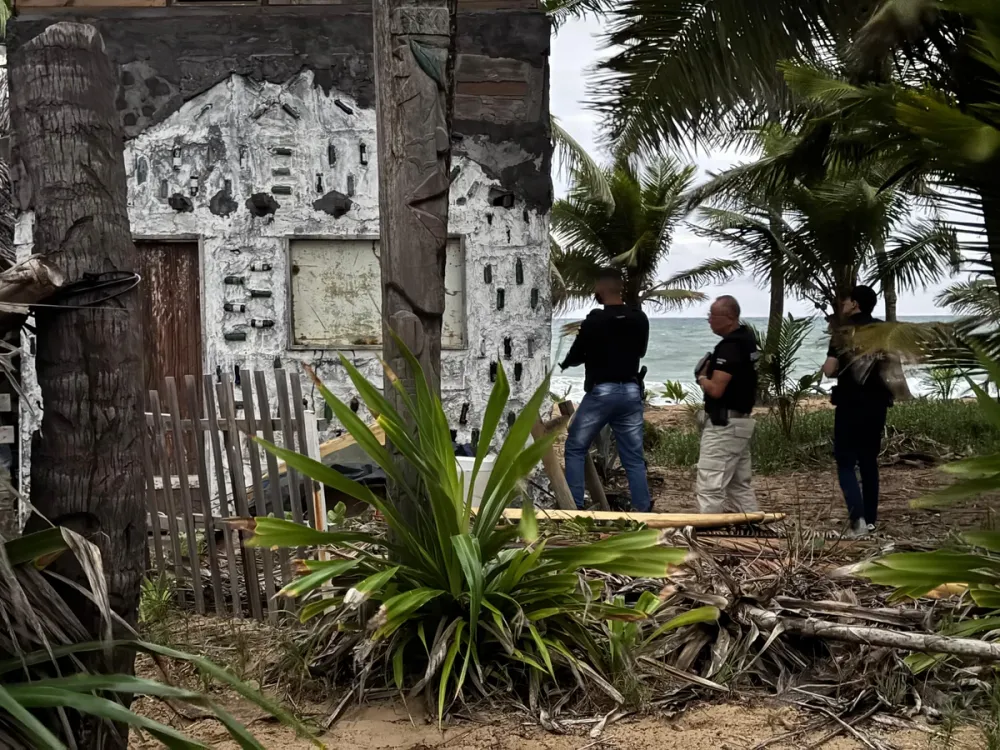 Quatro traficantessão mortos no Emissário de Arembepe e na Aldeia Hippie
