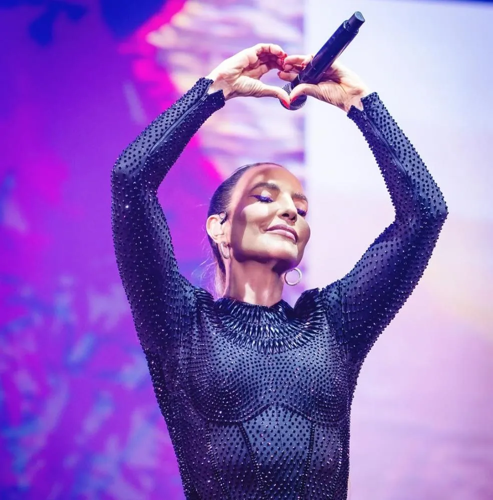 Ivete Sangalo anuncia turnê dedicada ao samba
