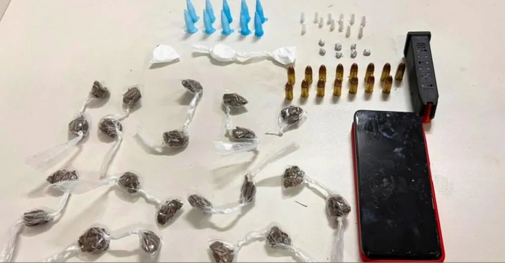 PM apreende drogas e munições após confronto com criminosos em Dias d’Ávila