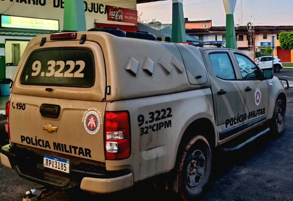 Mulher é presa por tráfico de drogas durante o Arraiá do Juca 