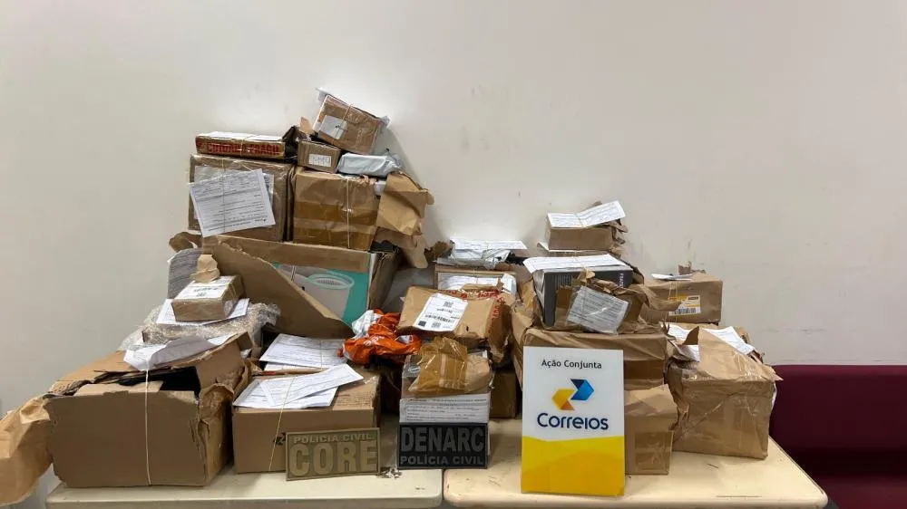 Mais de 50 encomendas com drogas são apreendidas em centro dos Correios em Simões Filho