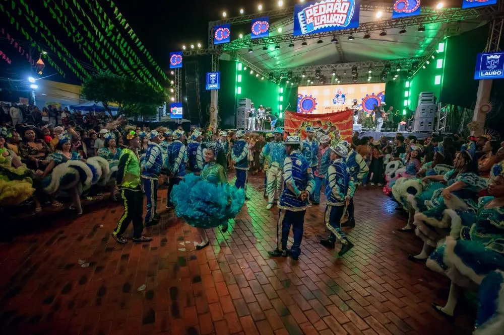 Cultura local, bandas e quadrilhas brilham no encerramento do Pedrão de Lauro