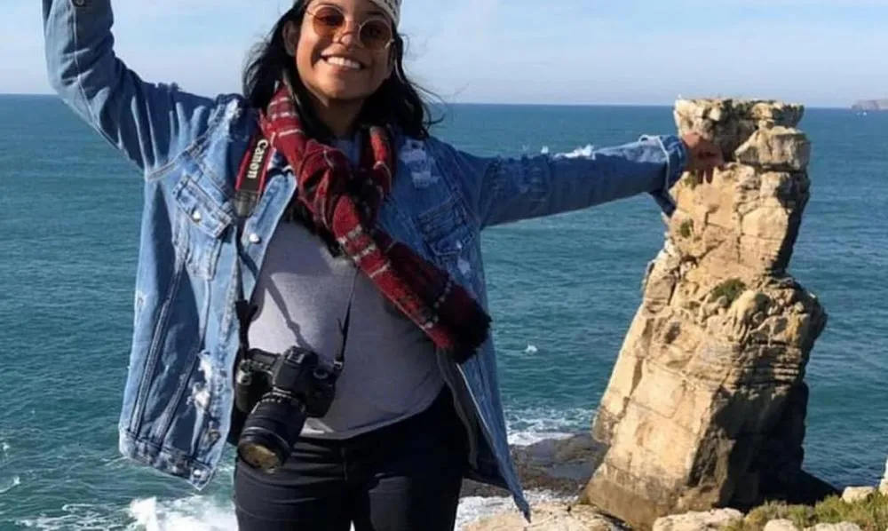 Corpo de Juliana Marins deixará a Indonésia nesta terça (1º)