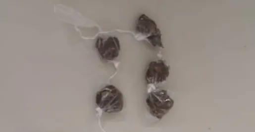 Homem é detido com drogas durante patrulhamento da PM no bairro Bosque