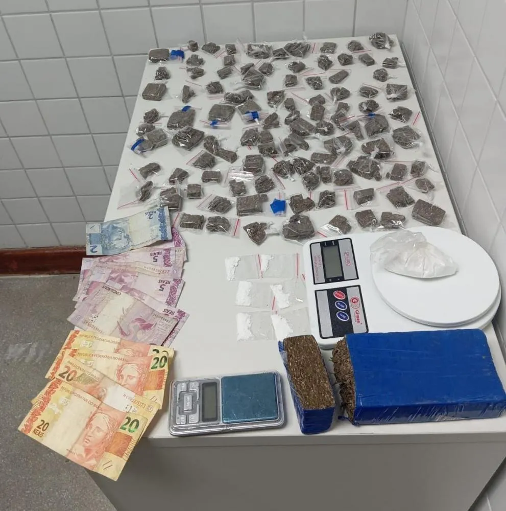 Suspeito de tráfico é localizado e preso pela PM em Camaçari