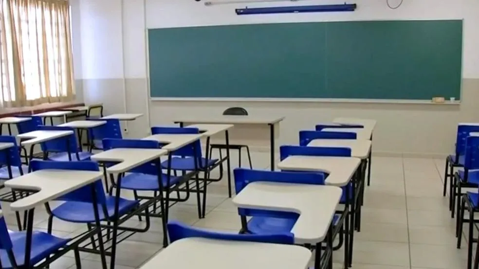 TJ-BA declara ilegal a greve dos professores em Lauro de Freitas e determina suspensão imediata
