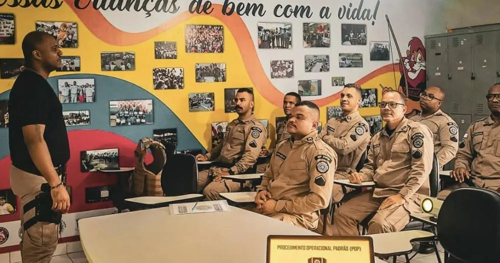 Policiais da 52ª CIPM recebem capacitação para o uso das câmeras corporais