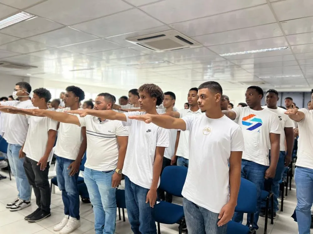 Juramento à Bandeira e entrega de Certificados de Dispensa serão realizados em Dias d’Ávila
