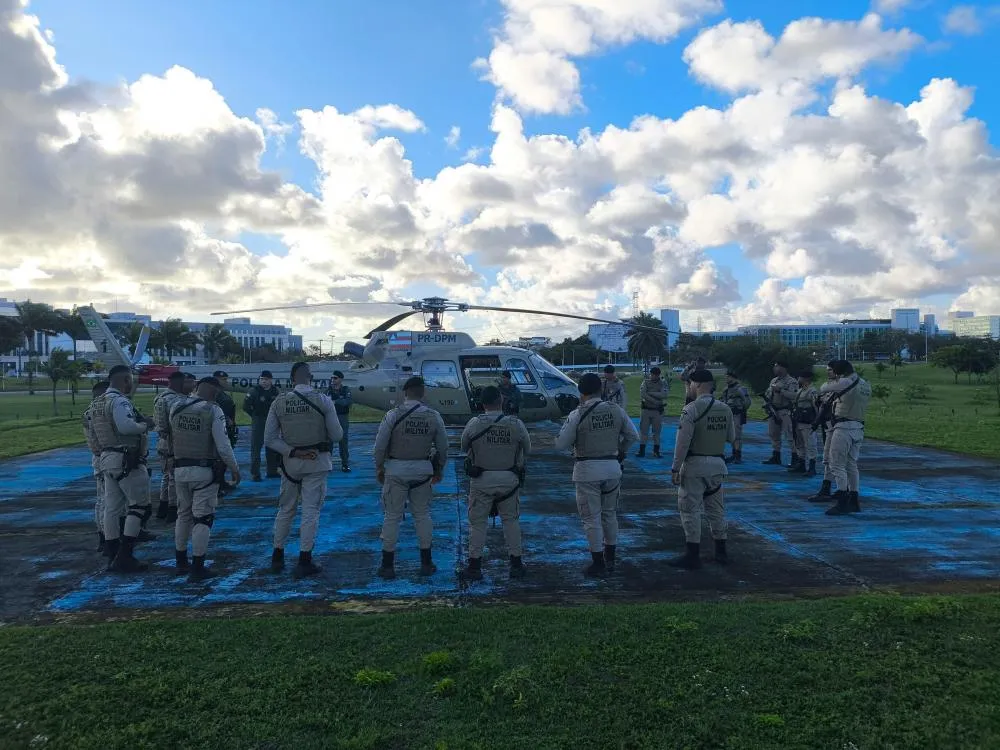 PM intensifica policiamento na Engomadeira e Tancredo Neves com o apoio do Graer