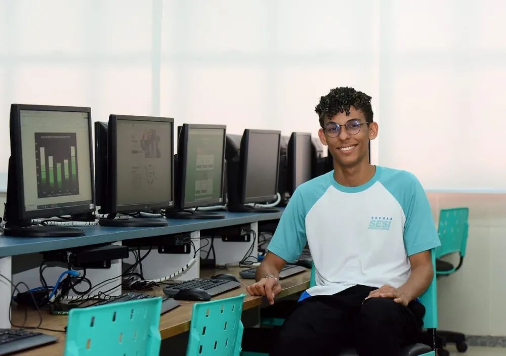 Estudante de Camaçari vai representar o Brasil em campeonato mundial de tecnologia nos EUA