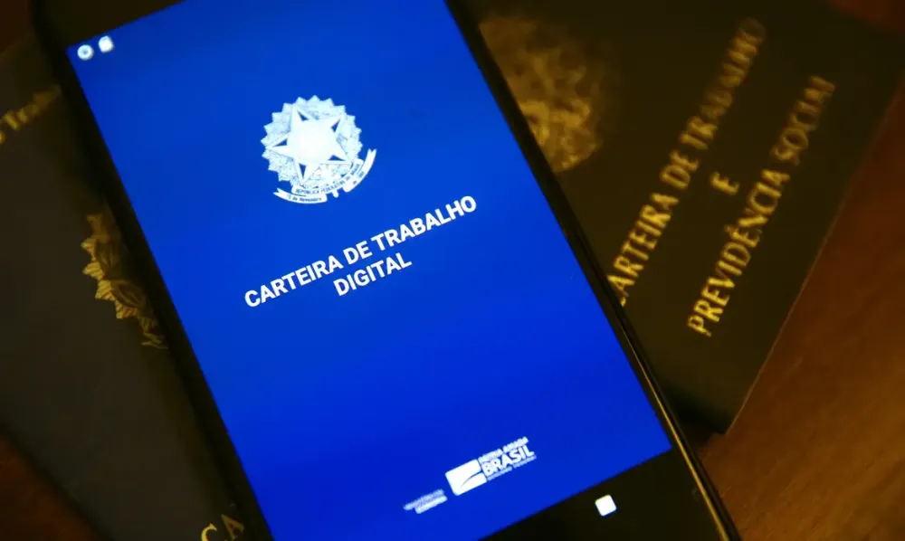 SineBahia divulga as vagas de emprego disponíveis para esta terça em Dias d'Ávila