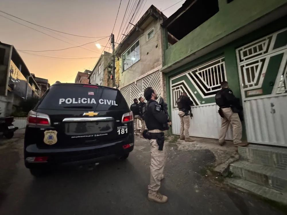 Envolvidos em fraudes veiculares são alvos de operação da Polícia Civil