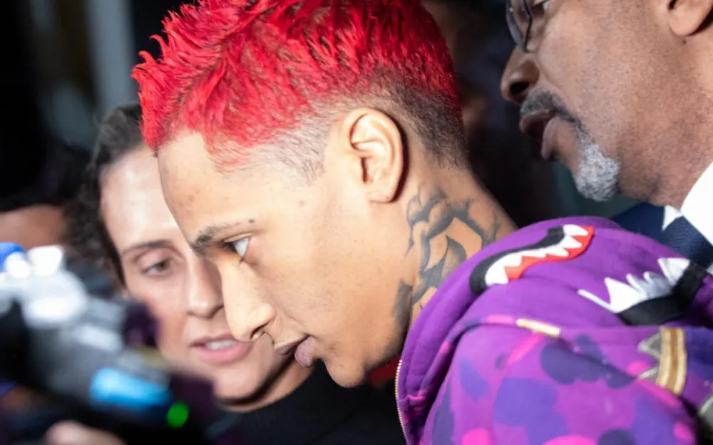  Rapper Oruam vira réu por tentativa de homicídio contra policiais 