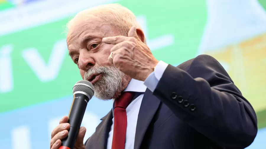 'Sempre estivemos abertos ao diálogo', posta Lula após Trump sinalizar possibilidade de conversa