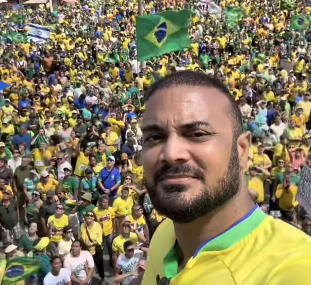 Deputado Federal Capitão Alden denuncia desrespeito à Constituição durante ato bolsonarista em Salvador