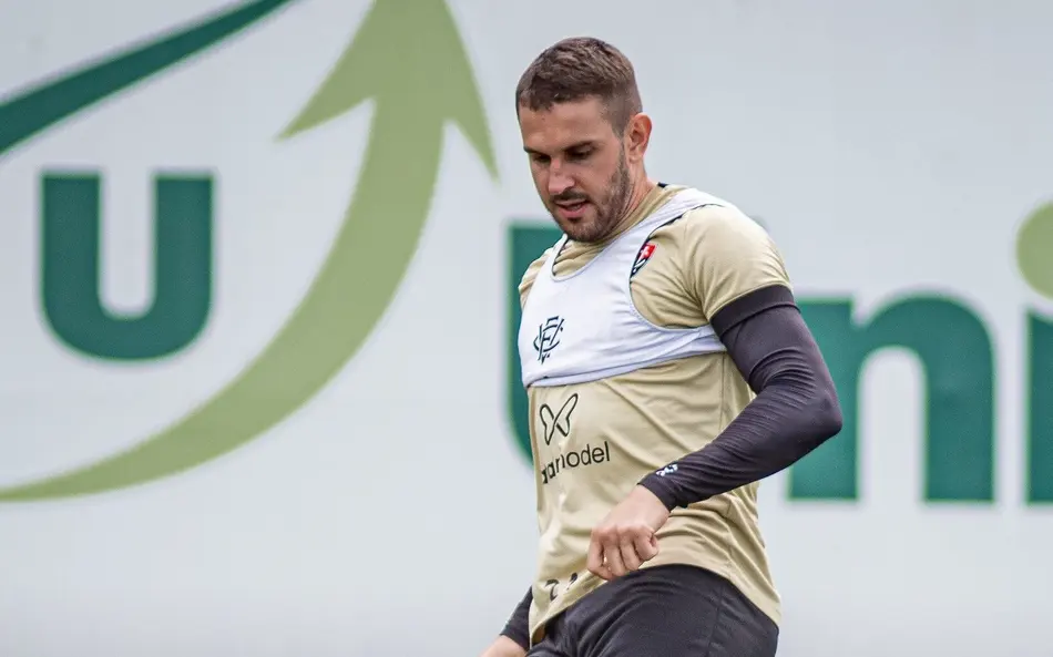 Entenda por que o Vitória foi condenado a pagar valor milionário para ex-Grêmio