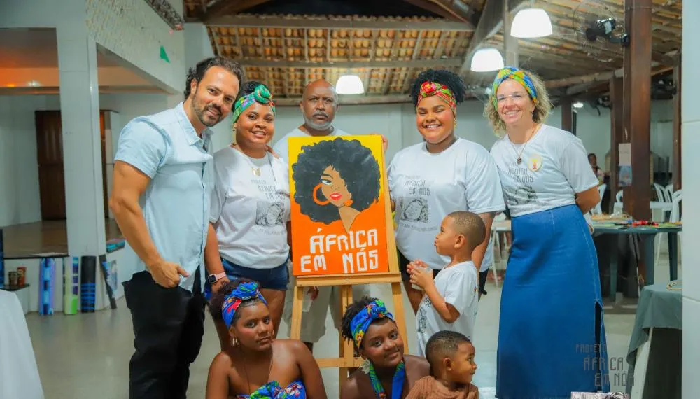 Projeto “África em Nós” celebra arte, cultura e coletividade na Praia do Forte