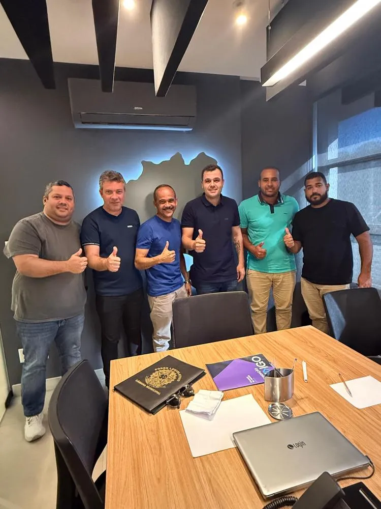 Lideranças de Mundo Novo reforçam apoio a Elinaldo e Paulo Azi em encontro no União Brasil