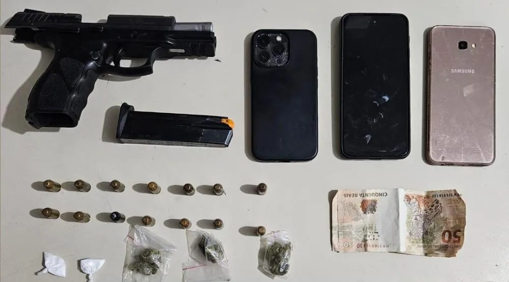 Suspeito de tráfico é flagrado com pistola em Candeias