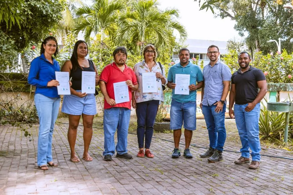 Secretaria de Agricultura de Mata de São João entrega novos certificados de orgânicos no município