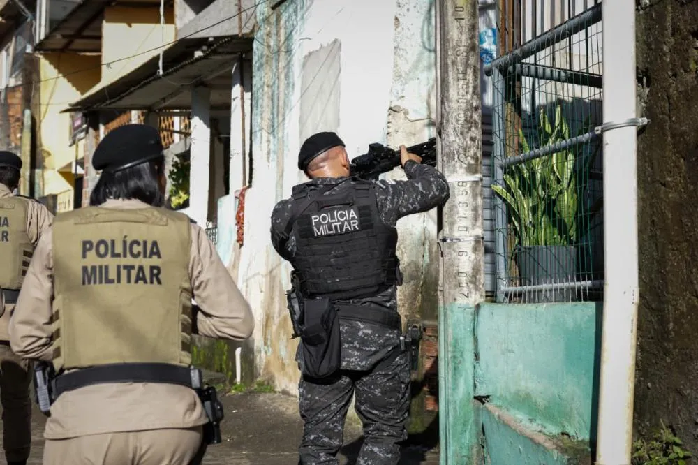 PM deflagra Operações Força Total e Dominus em Camaçari e cidades vizinhas na manhã desta quinta (21)