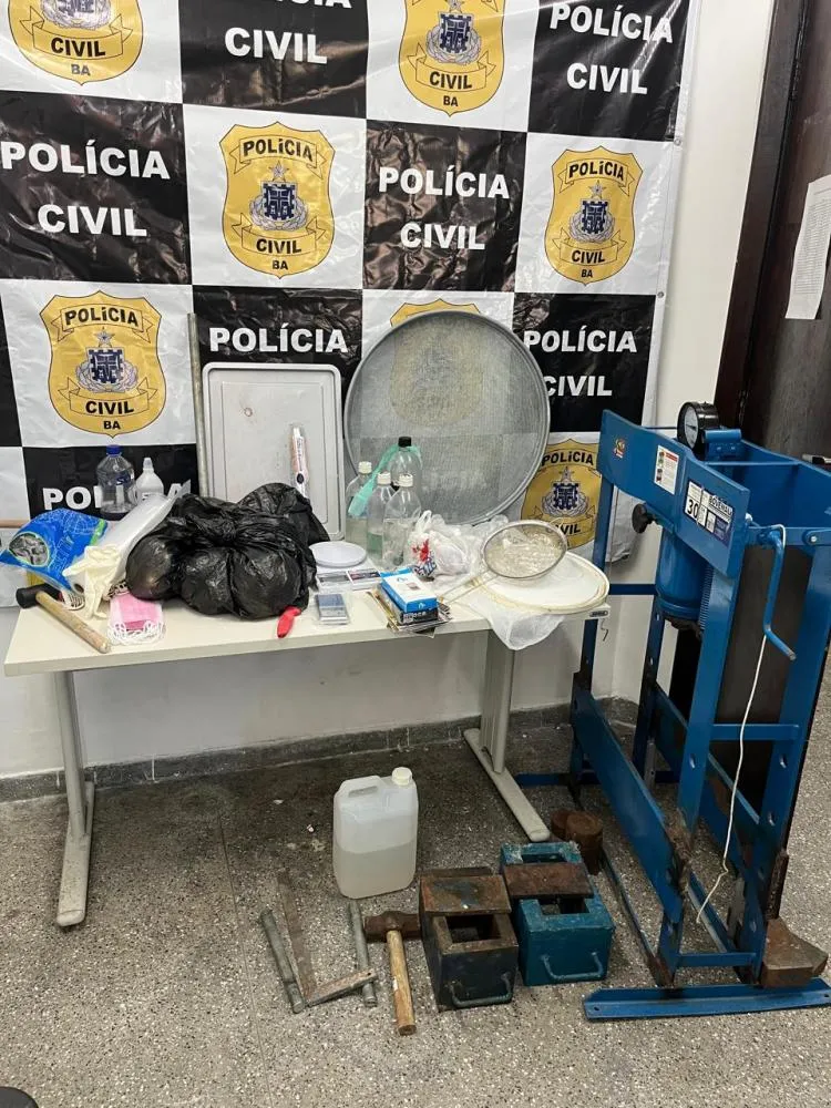 Polícia Civil desarticula laboratório de drogas em Vila de Abrantes