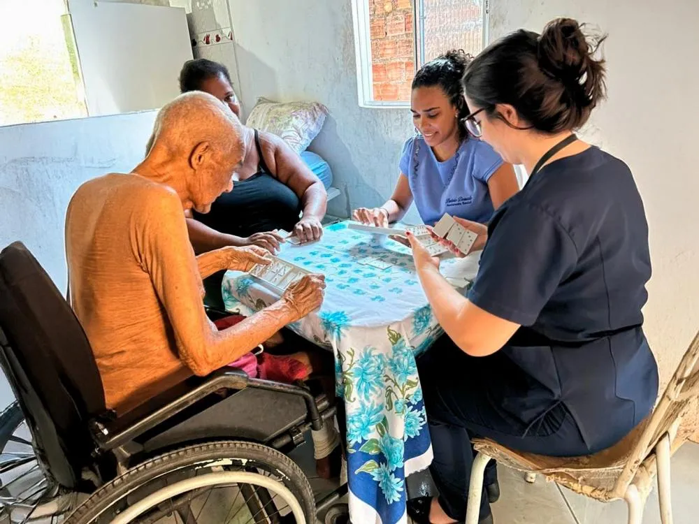 SAD completa 3 anos levando cuidado e acolhimento para dentro dos lares na cidade