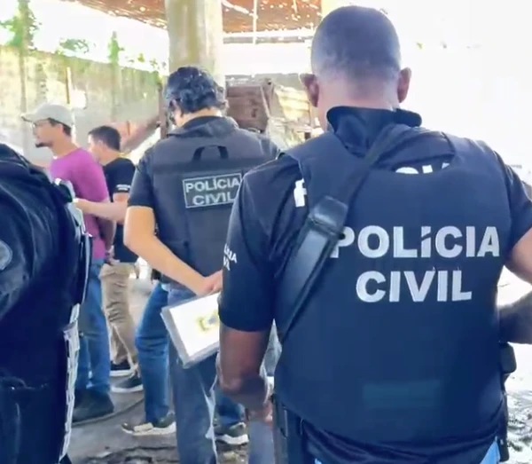 Dono de ferro-velho tentou matar três pessoas antes de funcionários sumirem