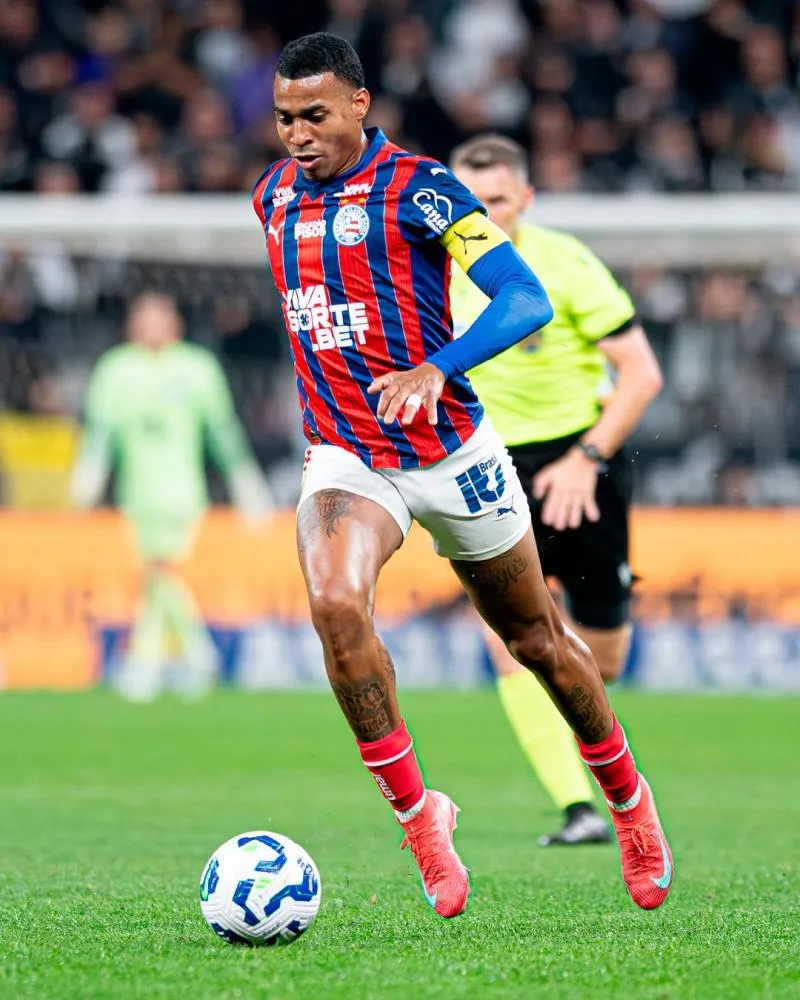 Jean Lucas, do Bahia, é convocado para a seleção brasileira no lugar de Joelinton