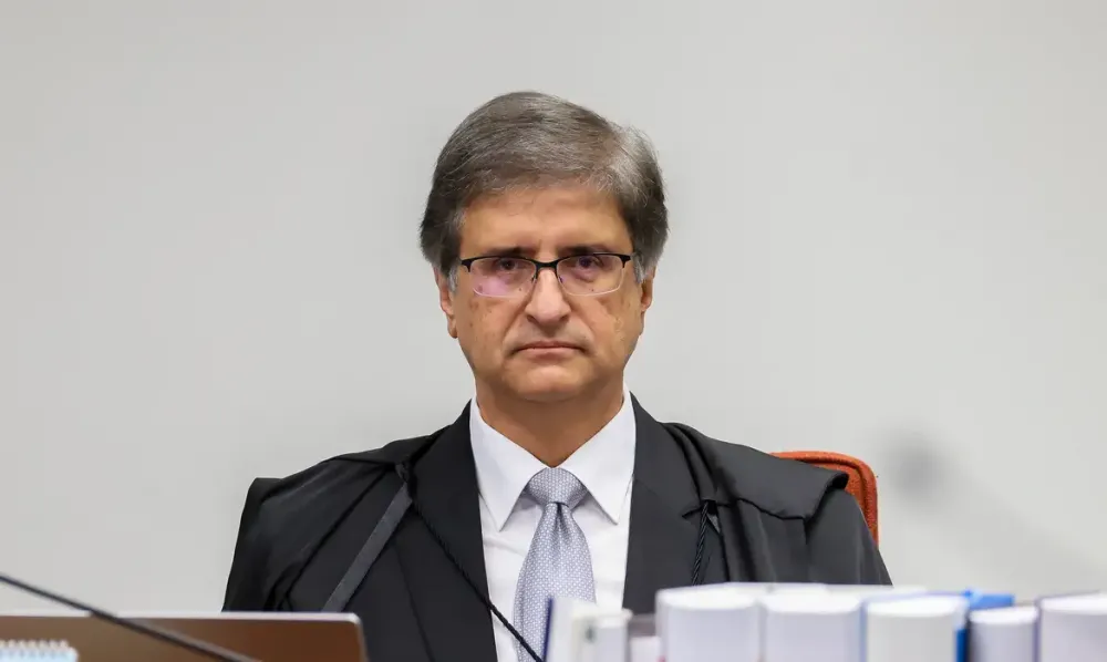 Lula assina recondução de Gonet como procurador-geral da República