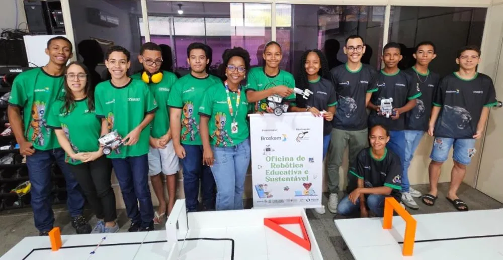 Estudantes participam de seletiva para Olimpíada Brasileira de Robótica