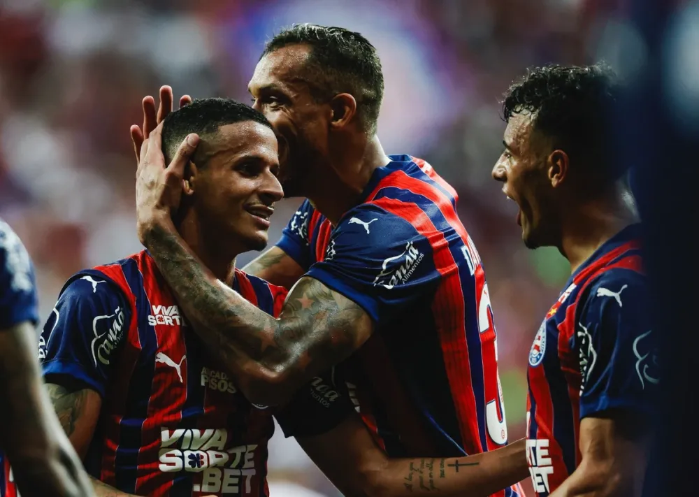 Luciano Juba decide no fim, Bahia vence o Fluminense e larga na frente nas quartas da Copa do Brasil