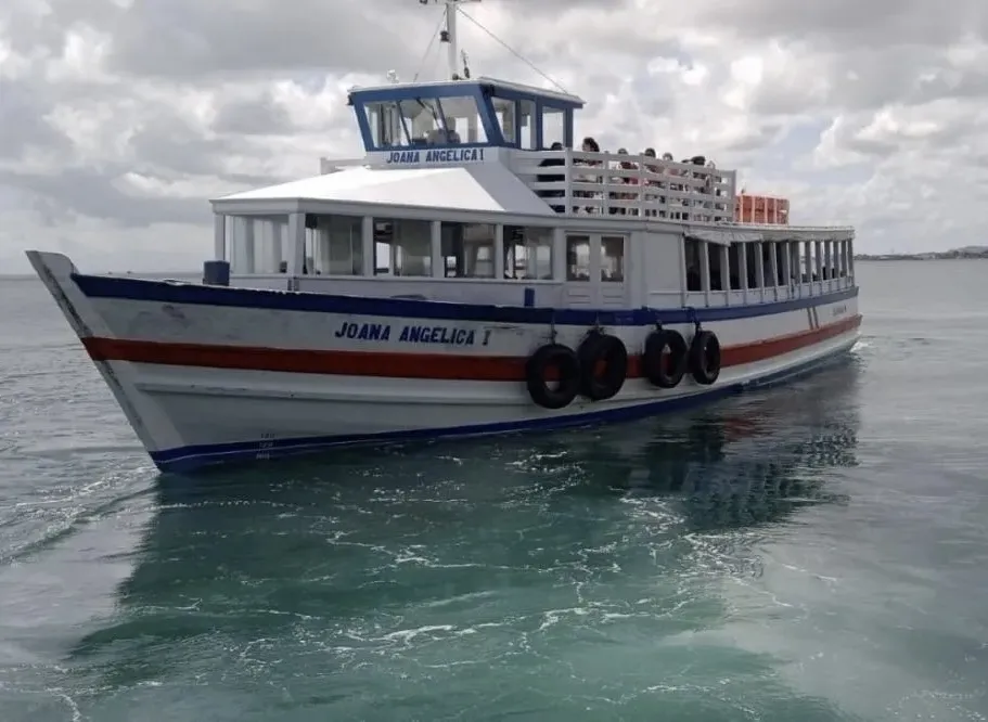 Travessia Salvador-Mar Grande entra no terceiro dia sem operar devido ao mau tempo