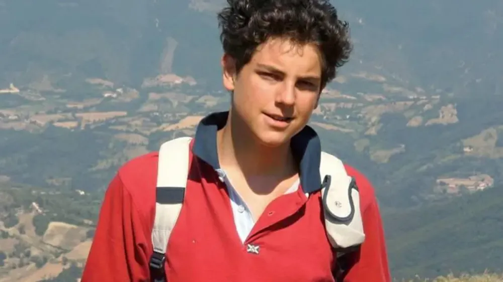 Carlo Acutis: papa Leão XIV canoniza primeiro santo millennial