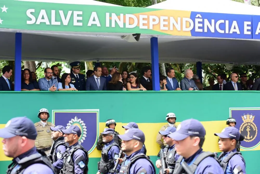 Agentes da Transalvador são atacados a tiros durante comboio de escolta a Bruno Reis