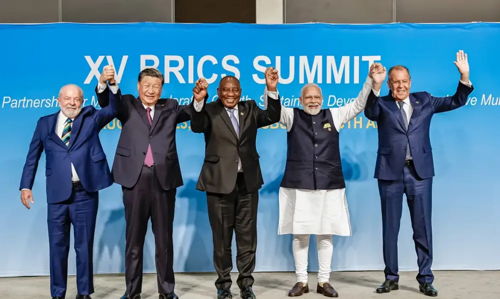 Líderes do Brics conversam sobre tarifaço e guerras em reunião virtual