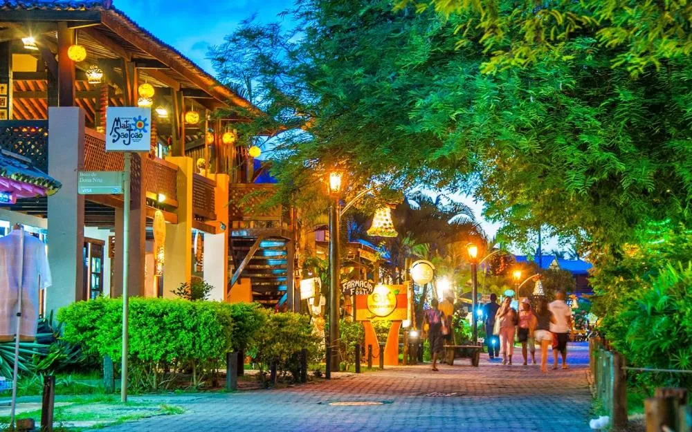 Praia do Forte recebe Encontro Empresarial para bares e restaurantes em parceria com a Turisforte