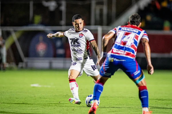 Vitória tenta quebrar tabu contra o Fortaleza pela Série A