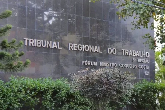TRT 5 decide que professora de Camaçari terá direito a horas extras por aulas de revisão e “Aulão do Enem”